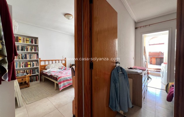 Resale - Apartment / flat - Torrevieja - Center