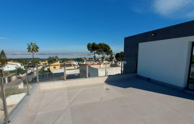 Wiederverkauf - Villa - Torrevieja - Los Balcones