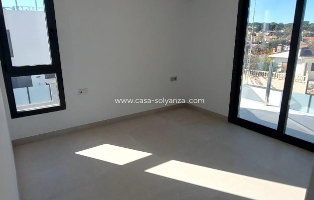 Wiederverkauf - Villa - Torrevieja - Los Balcones