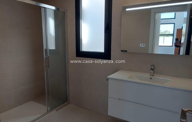 Wiederverkauf - Villa - Torrevieja - Los Balcones