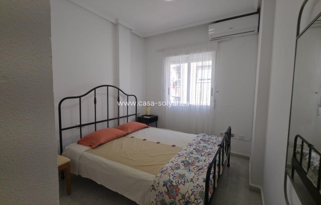 Herverkoop - Appartement / flat - Torrevieja - Playa de los Locos
