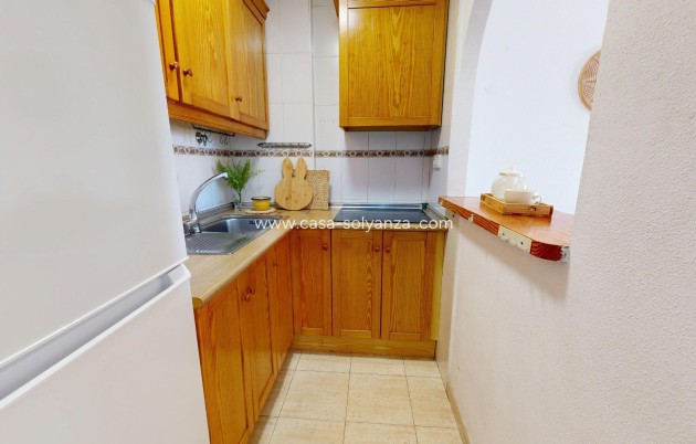 Herverkoop - Appartement / flat - Torrevieja - Estacion Autobuses