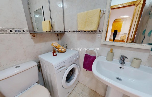 Herverkoop - Appartement / flat - Torrevieja - Estacion Autobuses