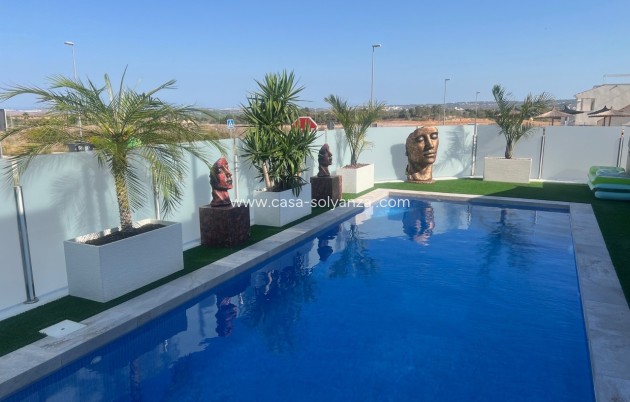 Wiederverkauf - Villa - Los Montesinos - Costa Blanca