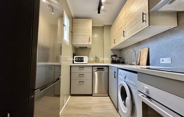 Reventa - Apartamento / piso - Torrevieja