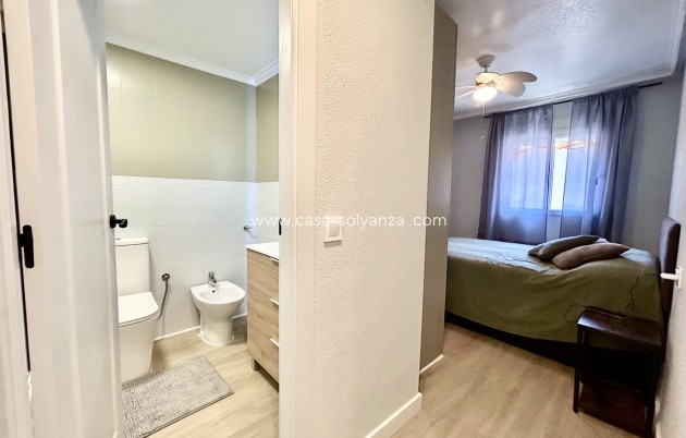 Reventa - Apartamento / piso - Torrevieja