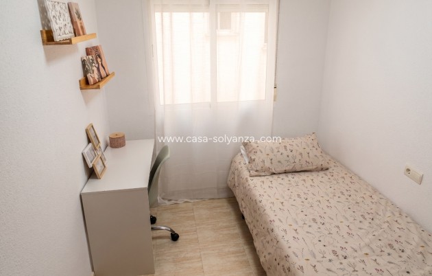 Long Term Rental - Apartment / flat - Torrevieja - Center