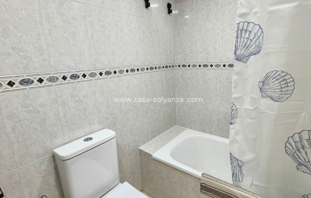 Long Term Rental - Apartment / flat - Torrevieja - Center