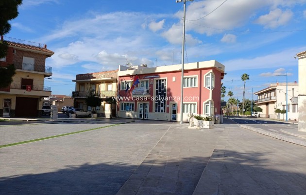 Resale - Local - Benferri - PLAZA DE LA CONSTITUCION
