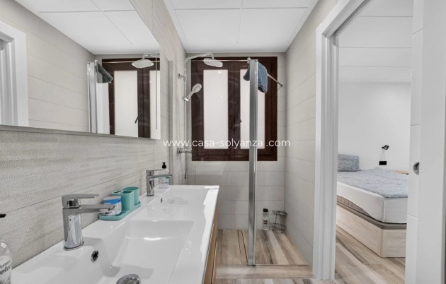 Resale - Villa - Torrevieja - Los Balcones