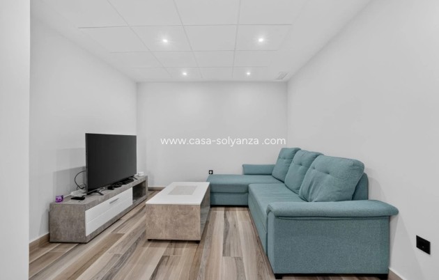 Resale - Villa - Torrevieja - Los Balcones