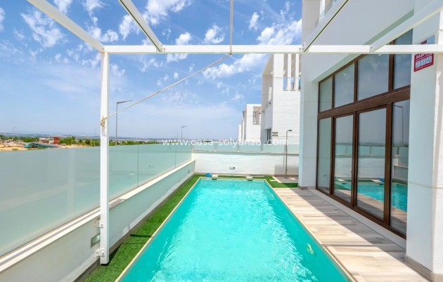 Resale - Villa - Torrevieja - Los Balcones