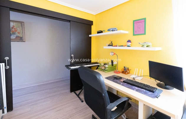 Reventa - Apartamento / piso - Torrevieja - Costa Blanca