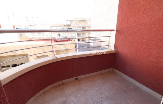 Resale - Apartment / flat - Torrevieja - Center