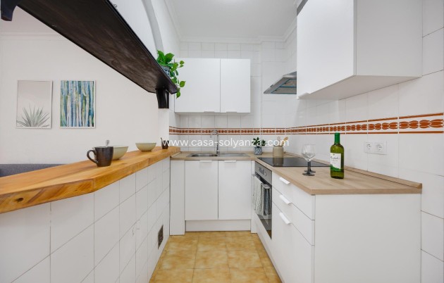 Resale - Apartment / flat - Torrevieja - Playa del Cura