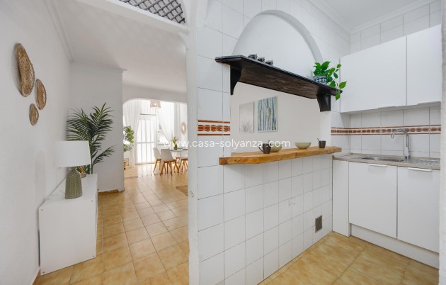 Resale - Apartment / flat - Torrevieja - Playa del Cura