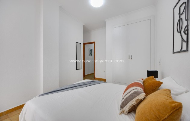 Resale - Apartment / flat - Torrevieja - Playa del Cura