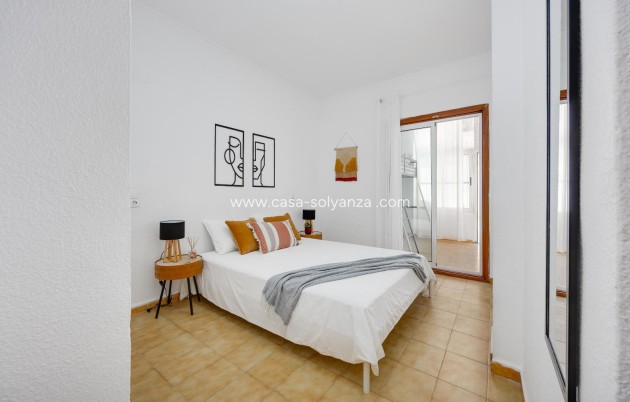Resale - Apartment / flat - Torrevieja - Playa del Cura