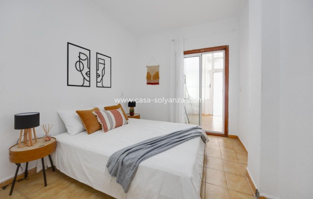 Resale - Apartment / flat - Torrevieja - Playa del Cura