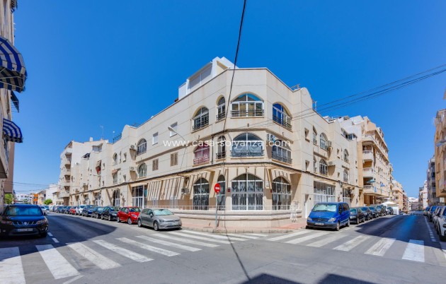 Resale - Apartment / flat - Torrevieja - Playa del Cura
