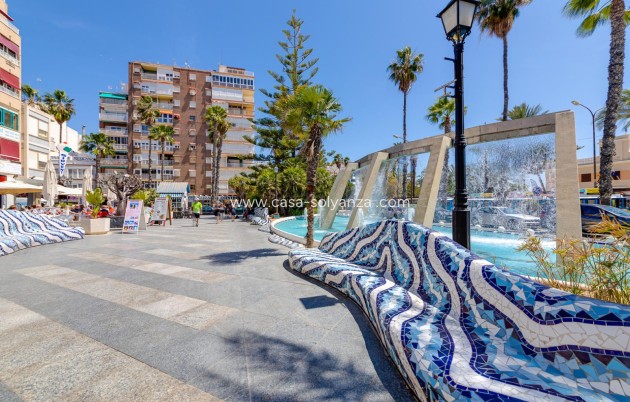 Resale - Apartment / flat - Torrevieja - Playa del Cura