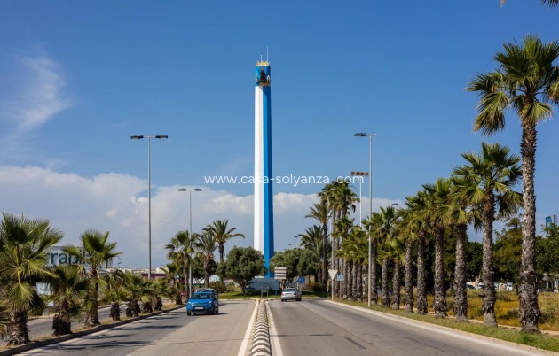 Resale - Apartment / flat - Torrevieja - Playa del Cura