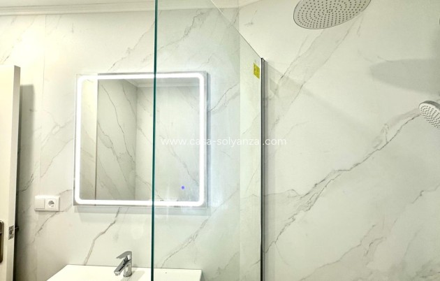 Revente - Appartement - Torrevieja - La Mata