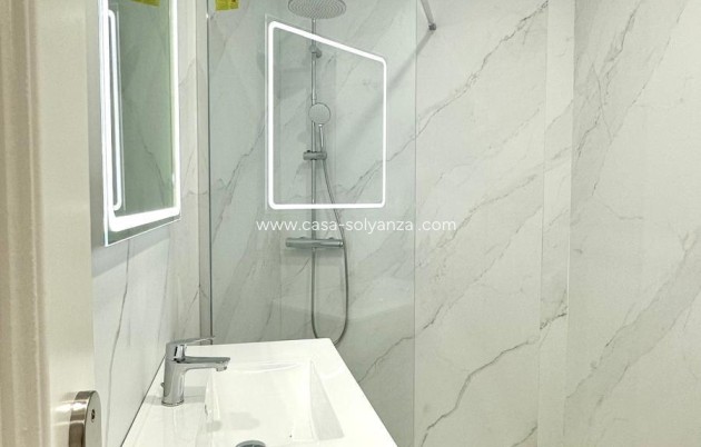 Revente - Appartement - Torrevieja - La Mata