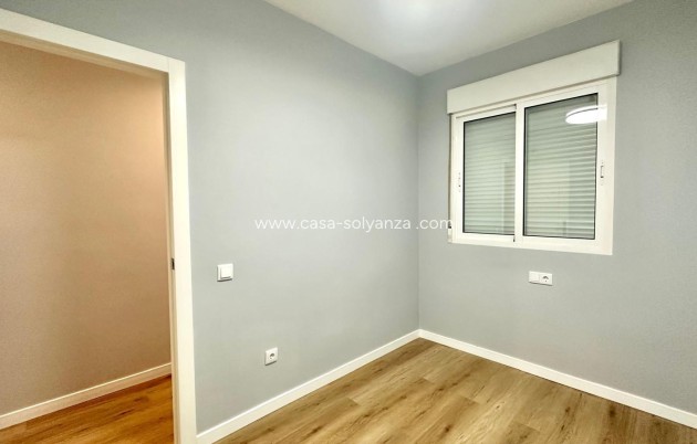 Revente - Appartement - Torrevieja - La Mata