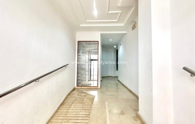 Revente - Appartement - Torrevieja - La Mata