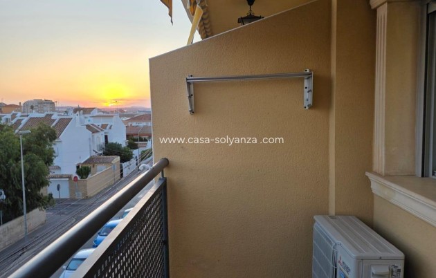 Wiederverkauf - Wohnung - Torrevieja - Playa del Cura
