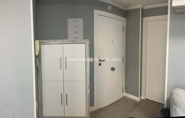 Wiederverkauf - Wohnung - Torrevieja - Playa del Cura