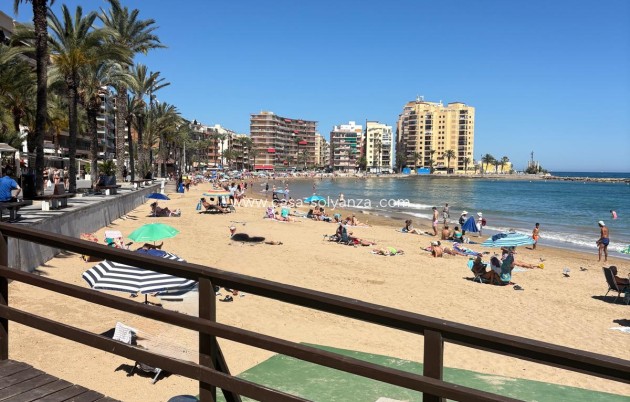 Reventa - Apartamento / piso - Torrevieja - Costa Blanca