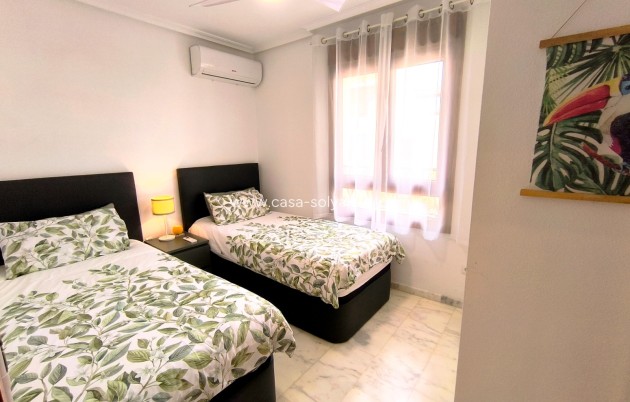 Reventa - Apartamento / piso - Algorfa