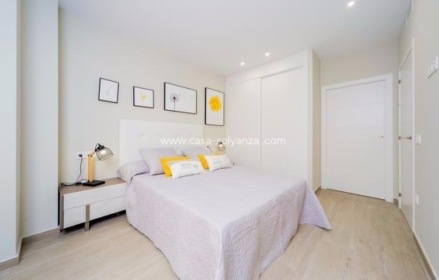 Resale - Apartment / flat - Torrevieja - La Mata