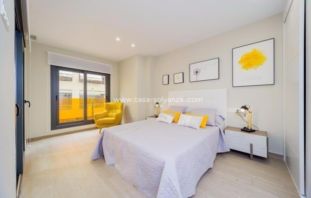 Resale - Apartment / flat - Torrevieja - La Mata
