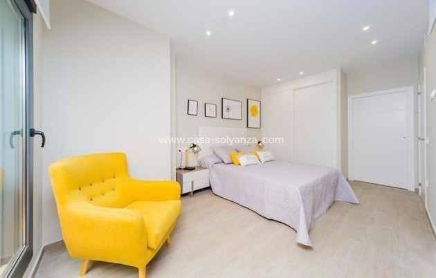 Resale - Apartment / flat - Torrevieja - La Mata
