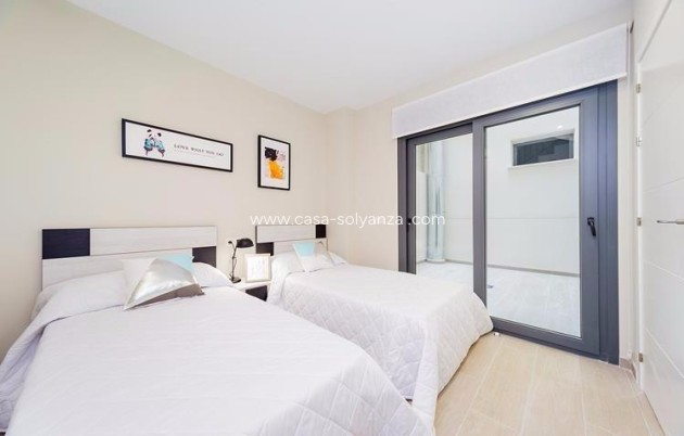 Resale - Apartment / flat - Torrevieja - La Mata