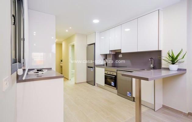 Resale - Apartment / flat - Torrevieja - La Mata