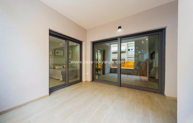 Resale - Apartment / flat - Torrevieja - La Mata
