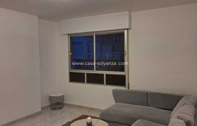 Resale - Apartment / flat - Torrevieja - Habaneras