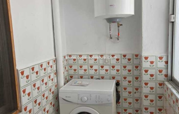 Resale - Apartment / flat - Torrevieja - Habaneras