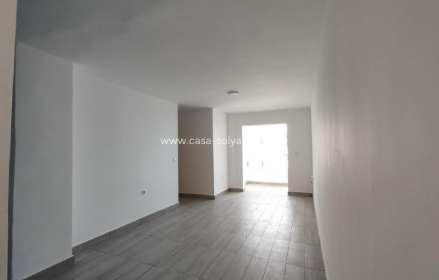 Resale - Apartment / flat - Torrevieja - Habaneras
