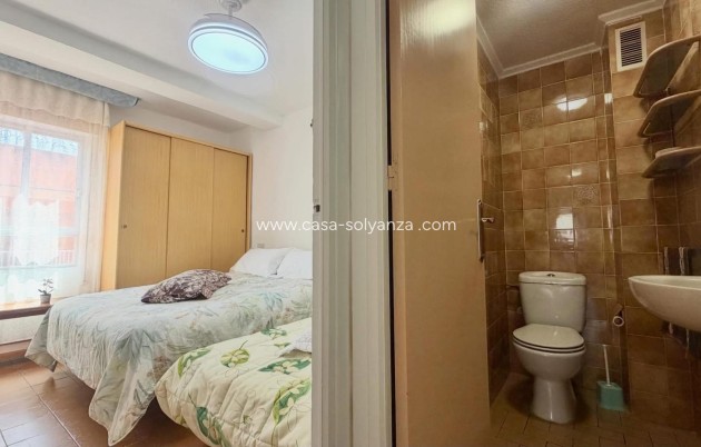 Resale - Apartment / flat - Torrevieja - Habaneras