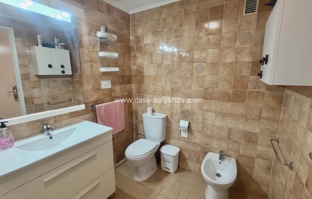 Resale - Apartment / flat - Torrevieja - Habaneras