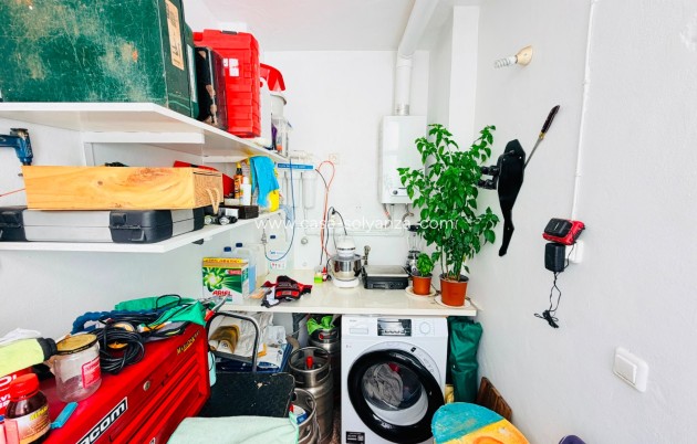 Resale - Apartment / flat - Los Montesinos