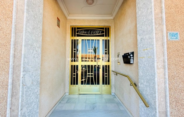 Resale - Apartment / flat - Los Montesinos