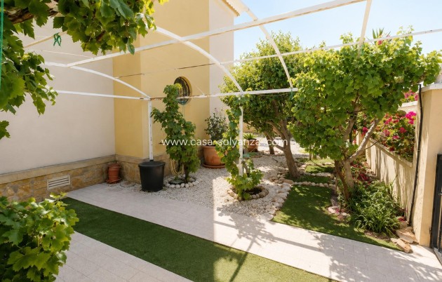 Resale - Apartment / flat - Orihuela Costa - Lomas de Cabo Roig