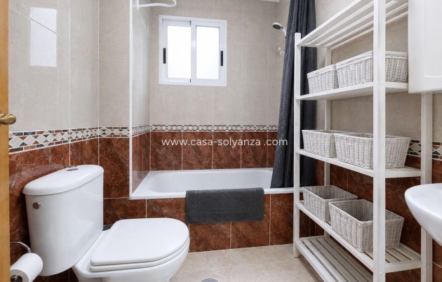 Resale - Apartment / flat - Torrevieja - Center