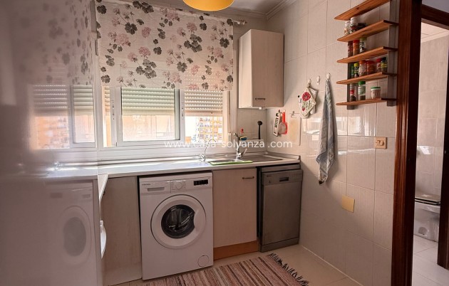 Herverkoop - Appartement / flat - Torrevieja - La Mata